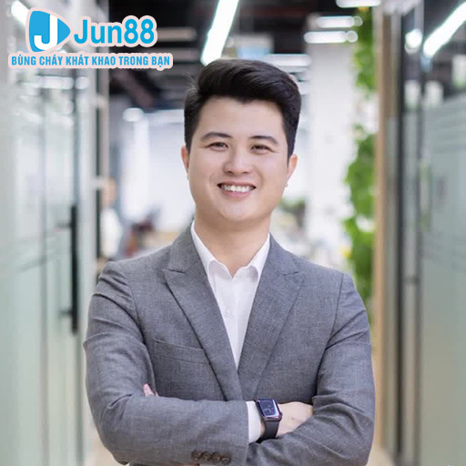 Tìm hiểu về CEO Jun88 Hoàng Văn Bình